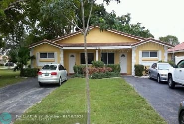 3890 NW 110th Ave - Coral Springs, FL