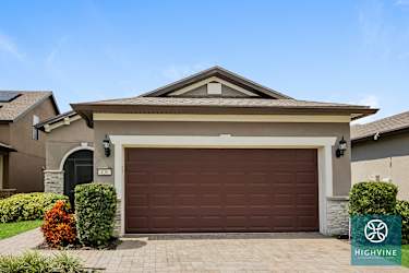 Davenport Rentals