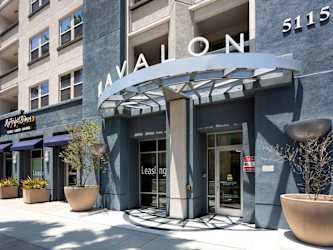 Avalon Wilshire Apartments - Los Angeles, CA