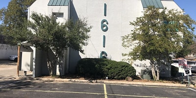 1616 W Oak St Unit 212 - Denton, TX