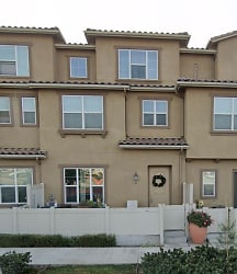 1330 Santa Liza Ave unit 6 - Chula Vista, CA