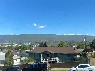 704 W 14th St - The Dalles, OR
