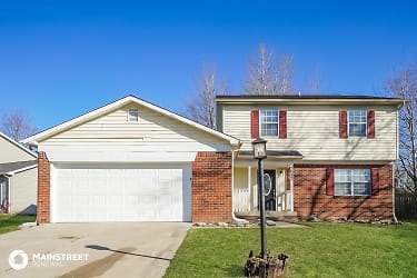 5682 Dobbs Ferry Dr - Indianapolis, IN