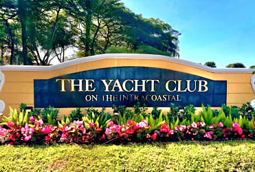 131 Yacht Club Way #207 - Hypoluxo, FL