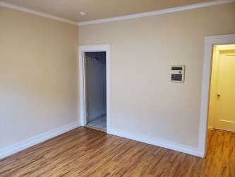 1629 33rd Ave - Oakland, CA
