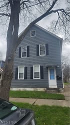 2245 W 67th St - Cleveland, OH
