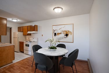 Bella Vista Apartments - Fargo, ND