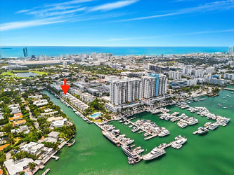 1413 Sunset Harbour Dr #115 - Miami Beach, FL