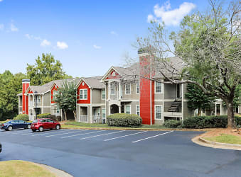 Laurel Hills Preserve Apartments - Marietta, GA
