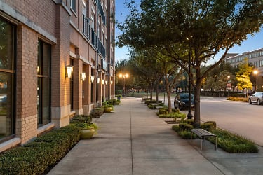 Olympus Boulevard Apartments - Frisco, TX