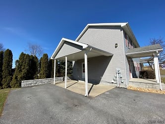 129 Michele Dr - Johnstown, PA