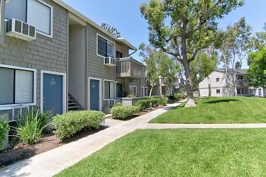 The Village At South Coast Apartments - Costa Mesa, CA