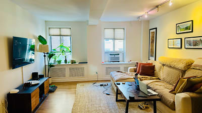 752-758 West End Ave unit 4H - New York, NY