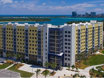 Bayview Apartments - North Miami, FL