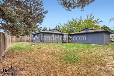 125127 SW Edgefield Ct - Troutdale, OR