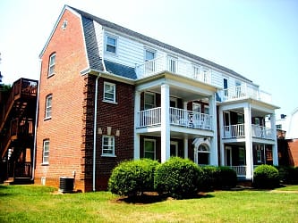 GROVE4213 Apartments - Richmond, VA