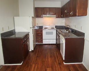 Peppertree Apartments - Antioch, TN