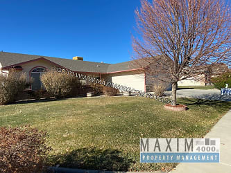 633 Clearwater Ct - Grand Junction, CO