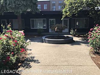 177 SE 5th Ave Apartments - Hillsboro, OR
