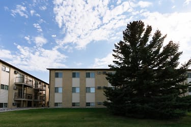 Brookfield I, II & III Apartments - Fargo, ND