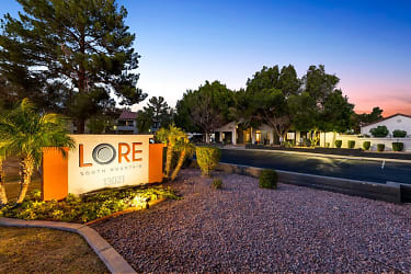 Lore South Mountain Apartments - Phoenix, AZ