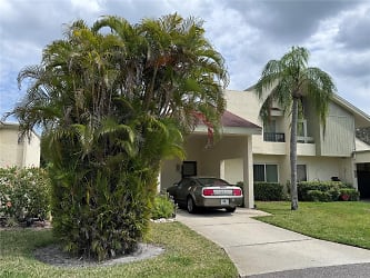 2743 Haverhill Ct - Clearwater, FL