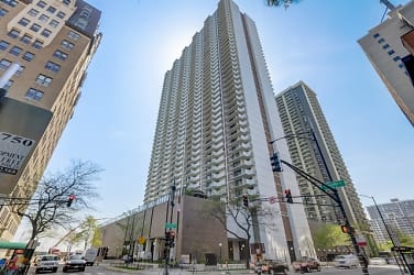 6033 N Sheridan Rd #20H - Chicago, IL