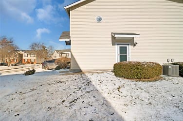 136 Country Trace Ct #6B - Saint Peters, MO