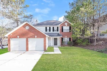1546 Enchanted Forest Drive - Conley, GA