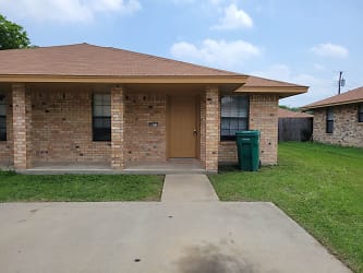 907 Crymes Ln - Harker Heights, TX