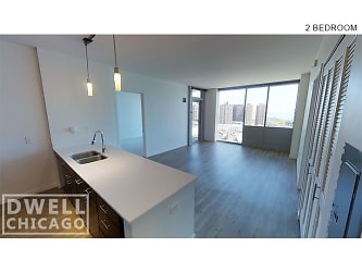 3740 N Halsted St unit 507 - Chicago, IL
