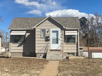 2228 10th Ave unit Upper - Greeley, CO