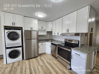 329 Schraffts Dr - Waterbury, CT