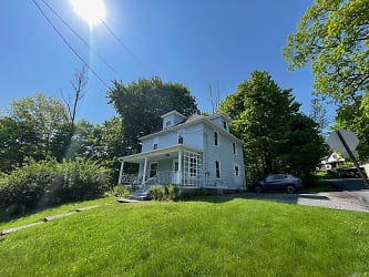 402 Electric St - Clarks Summit, PA