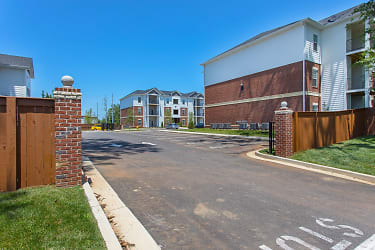 Fairview Gables Apartments - Bowling Green, KY