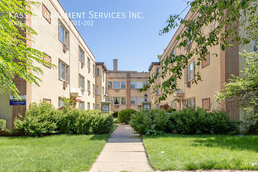 2001 W Touhy Ave unit 202 - Chicago, IL