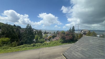 720 35th St - Astoria, OR