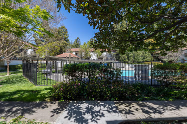 608 San Conrado Terrace unit 1 - Sunnyvale, CA