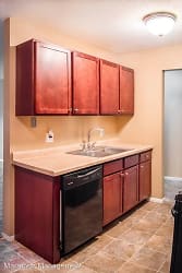 832 3rd Ave S #102 Apartments - Excelsior, MN