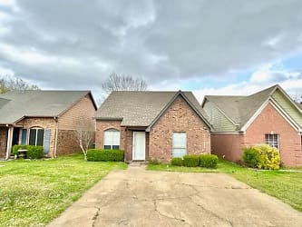 188 Guthrie Dr - Southaven, MS