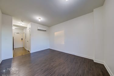 1020 W Lawrence Ave unit 710 - Chicago, IL