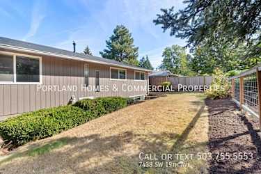 7438 SW 19th Ave - Portland, OR