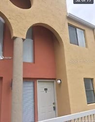 5200 NW 31st Ave #217 - Fort Lauderdale, FL