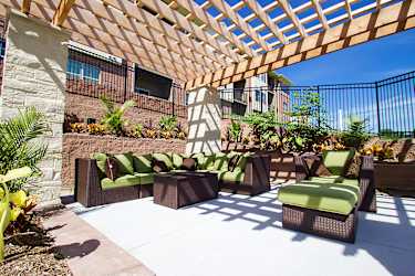 Tuscany Apartments - Papillion, NE