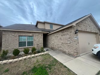 4503 Mares Tail Dr - Forney, TX