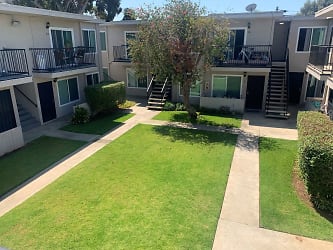 Del Coronado Villas 3 Apartments - San Diego, CA