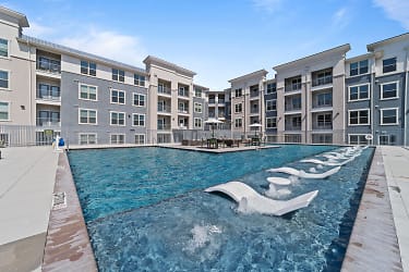 Main & Mill Apartments - Lewisville, TX