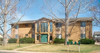 1700 Larch St - Fort Collins, CO