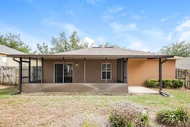 2147 Sandridge Cir - Eustis, FL