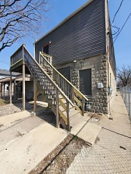 4716 McCook Ave unit 2R - East Chicago, IN
